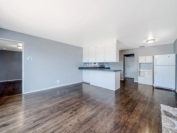 5th image of 1158 Pembridge Dr #B