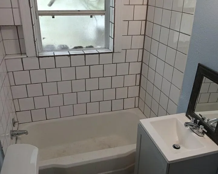 2404 Avenue E — Photo 5