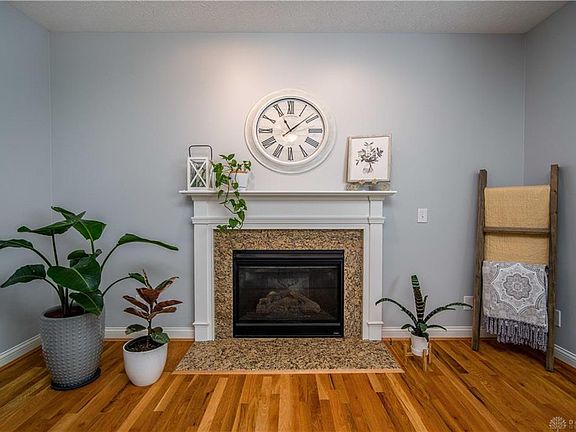 5th image of 6277 Glen Hollow Dr