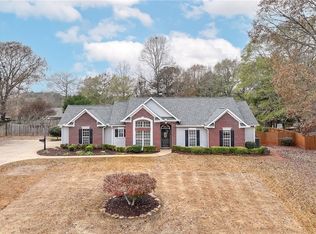 1871 Quail Holw, Auburn, AL 36830