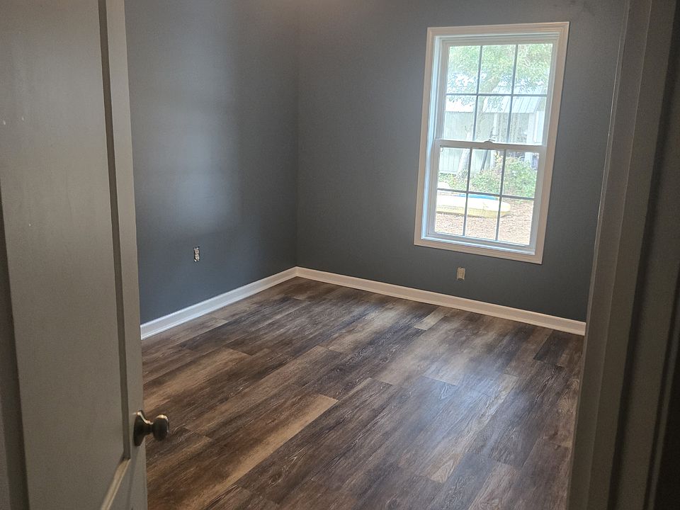2nd image of 1559 Bellamy Dr