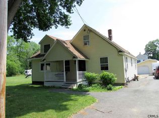 16 Woestina St, Rotterdam Junction, NY 12150