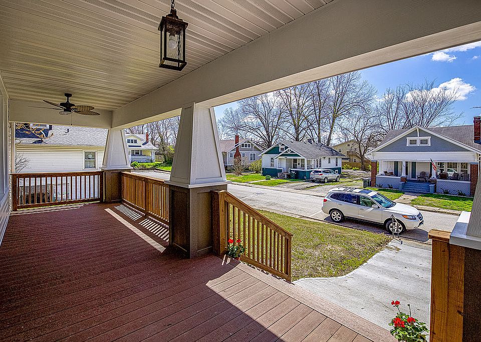 305 W 6th St, Fulton, MO 65251 Zillow