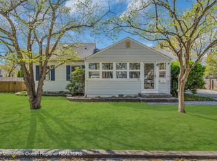 915 Sunset Ave, Point Pleasant Beach, NJ 08742