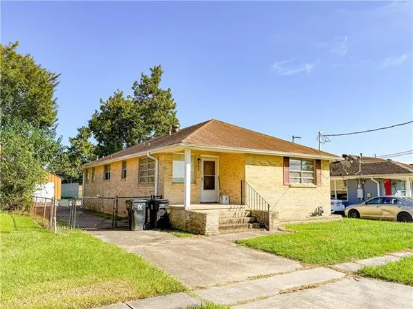 3413 Jackson Blvd, Chalmette, LA 70043