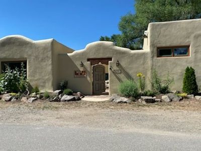 112 Las Cruces Rd, Taos, NM, 87571