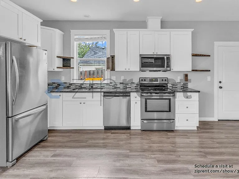 4451 SE 117th Ave — Photo 9