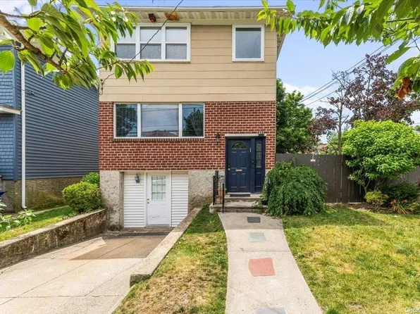 623 Beach 8th Street, Far Rockaway, NY 11691