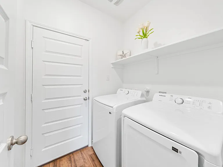 10643 W Military Dr #33 — Photo 30