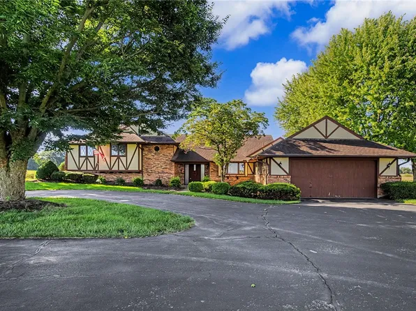 389 Brush Row Rd, Xenia, OH 45385