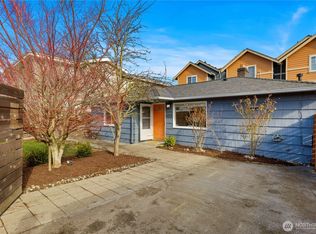 14052 Midvale Avenue N, Seattle, WA 98133