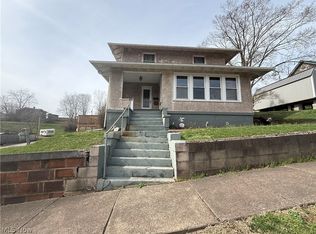 404 1st St, Pennsboro, WV 26415