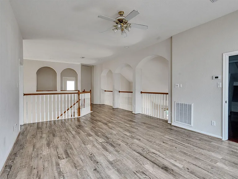 3902 Breaux Bridge Ln — Photo 34