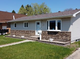 814 23rd Ave S, Moorhead, MN 56560