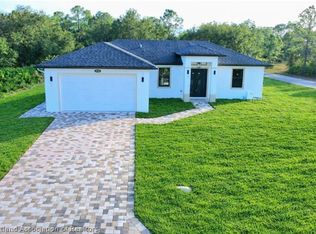 4100 E 14th St, Lehigh Acres, FL 33972