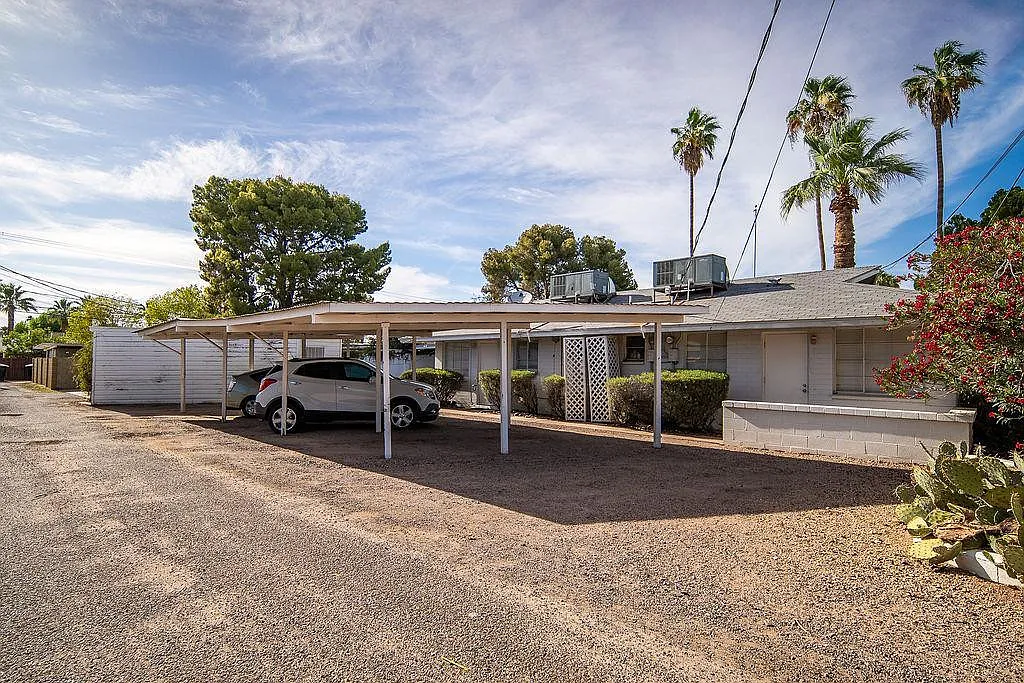 Building Photo - 3517 E Montecito Ave #A