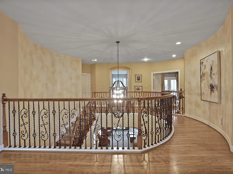 9864 Walker Glen Ct — Photo 104