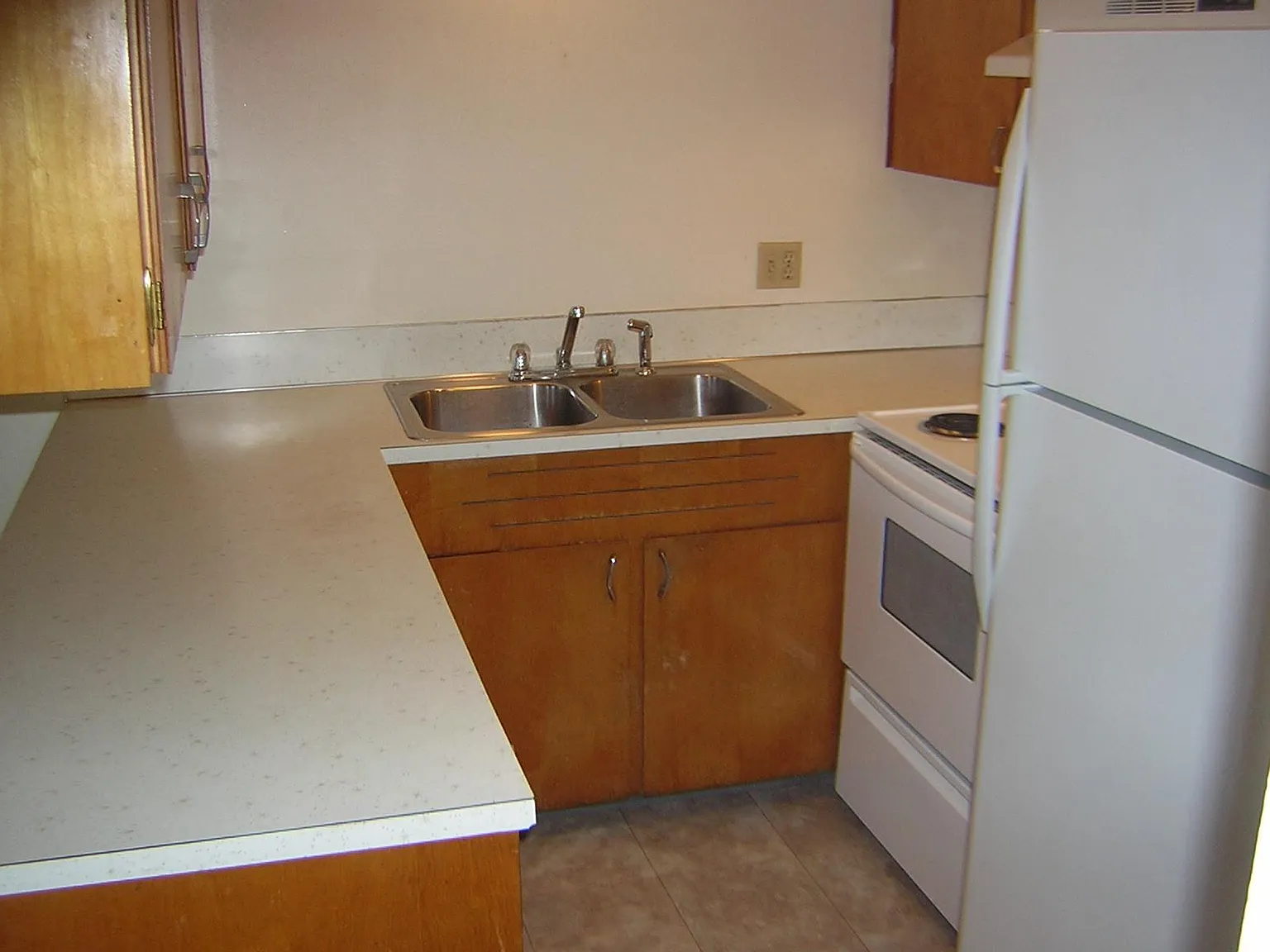 1 bed, 700 sqft, $1,195 — Photo 4