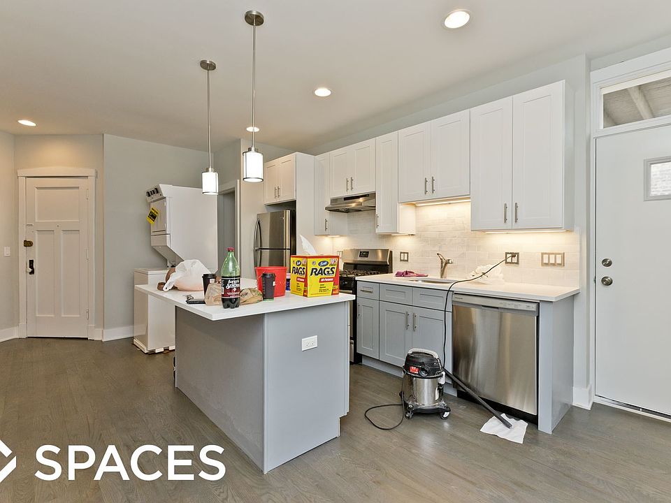 1st image of 1835 W Foster Ave #3