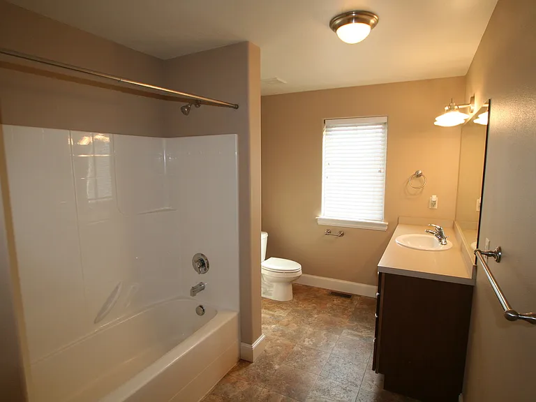1133 N 14th Ave #101-108 — Photo 8
