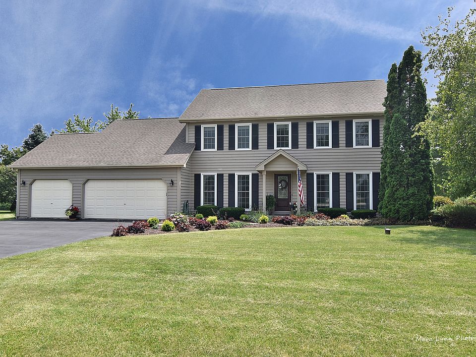 1st image of 43W349 Beaver Ln