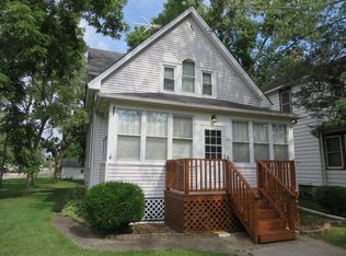 228 N Maple St, Momence, IL 60954