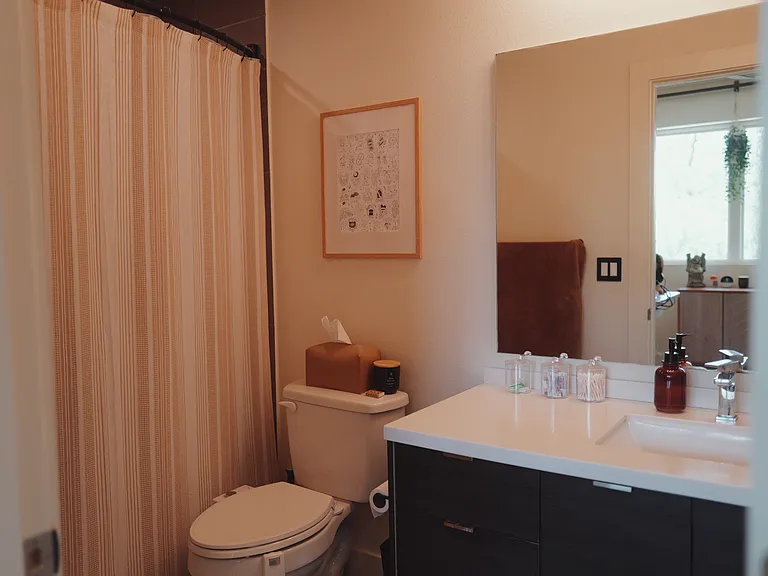 604 N Bluff Dr — Photo 16