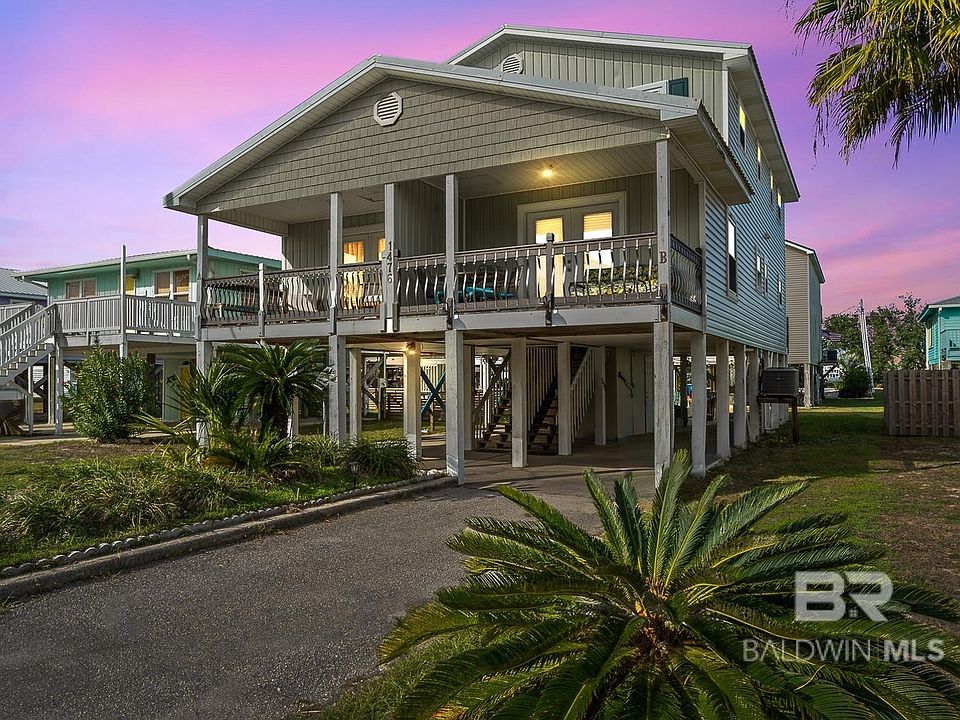 1st image of 1476 W Lagoon Ave #B