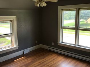 740 8th St #1/2, Baraboo, WI 53913