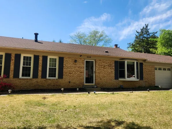 625 Watts Branch Pkwy, Potomac, MD 20854