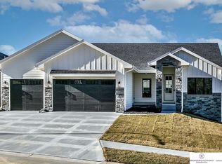 3103 N 185th St, Elkhorn, NE 68022