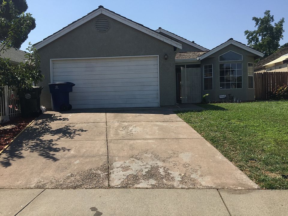 1st image of 5002 N Laguna Dr