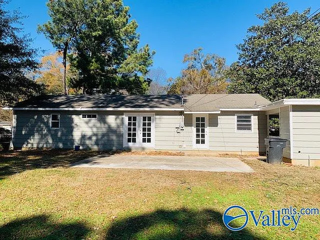 3 bed, 2.0 bath, 1482 sqft, $1,650 — Photo 3