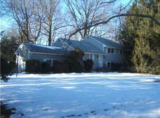 6 Wyckoff Ave, Piscataway, NJ 08854