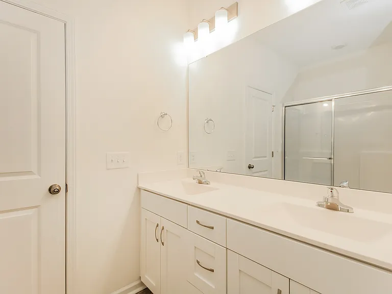 1533 King St — Photo 9
