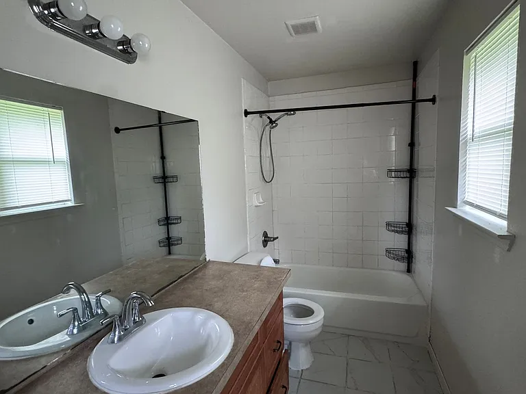 1430 Shoshoni Trl — Photo 14