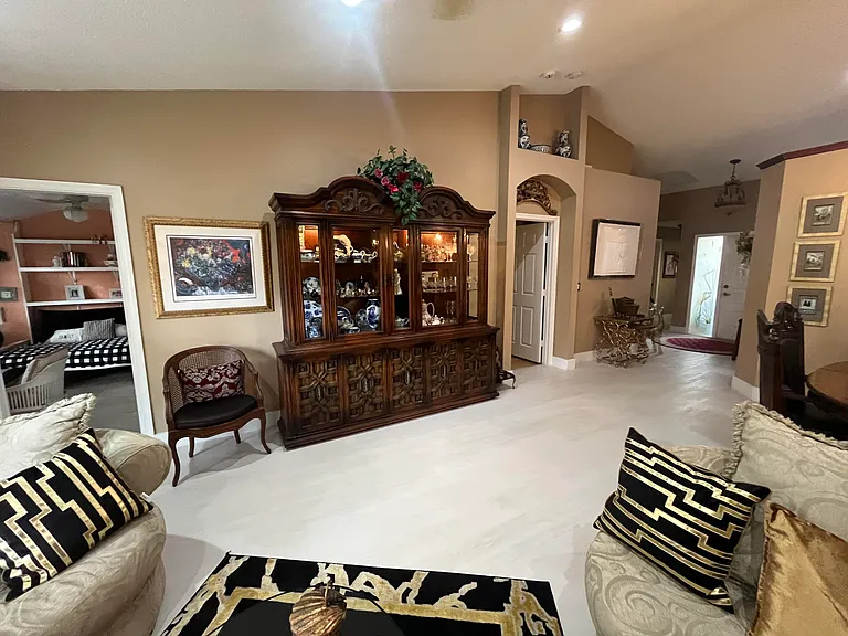 6108 Petunia Rd — Photo 13