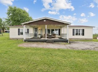 285 Ridge Rd, Avella, PA 15312
