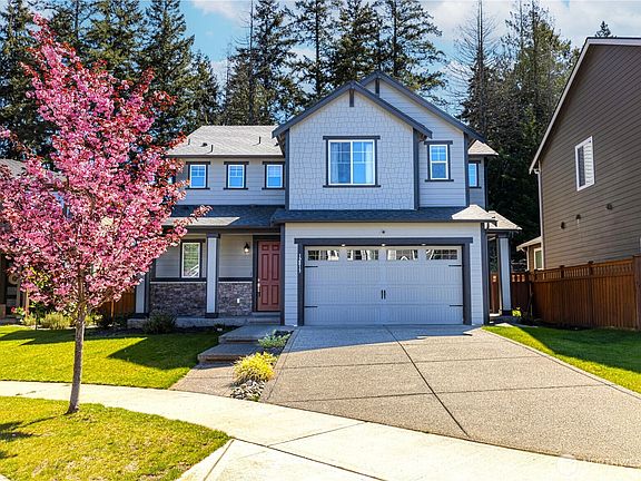2nd image of 12813 193rd Avenue E