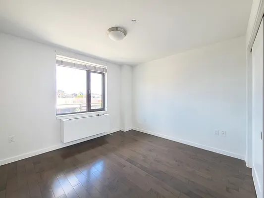 Rented by Modern Spaces | media 14