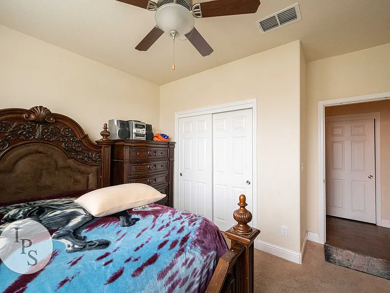 856 Reagan Ave — Photo 6