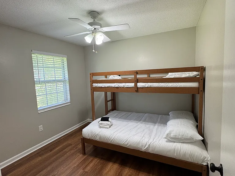 1237 Redeemer Dr — Photo 23