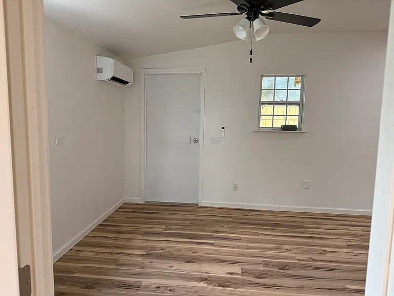 119 Wayman Dr — Photo 14