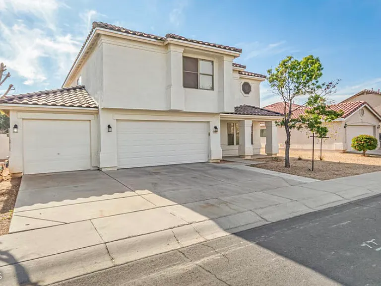 9329 W Highland Ave — Photo 12
