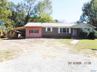 324 Appleton St, Centre, AL 35960