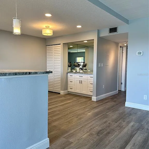 12500 Capri Cir N #401 — Photo 16