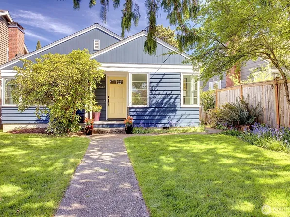 10030 California Avenue SW, Seattle, WA 98146