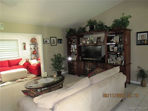 4th image of 5936 W Woodside Dr