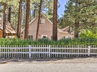 303 Cedar Ln, Sugarloaf, CA 92386