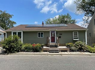 327 Coolidge Ave, Carneys Pt, NJ 08069